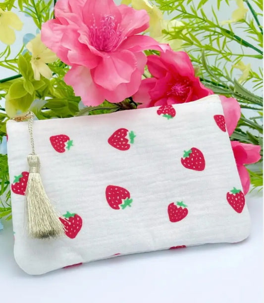 Trousse de toilette fraise